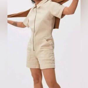 Everlane The Denim Short Coverall Size Size 6 Beige